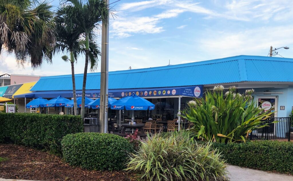 Front Entrance for Cravings in Vero Beach Florida