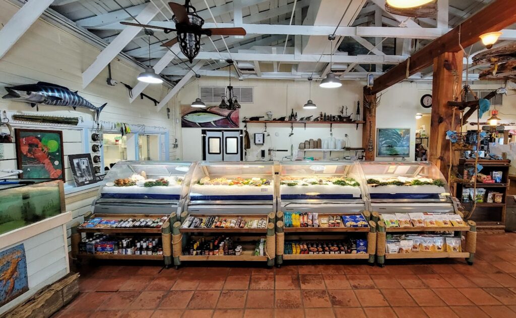 the raw seafood counter inside crab e bills in Sebastian Florida