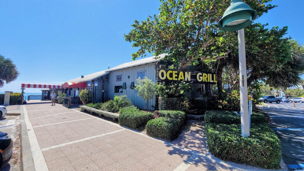 Front entrance of the Ocean Grill located in Vero Beach florida