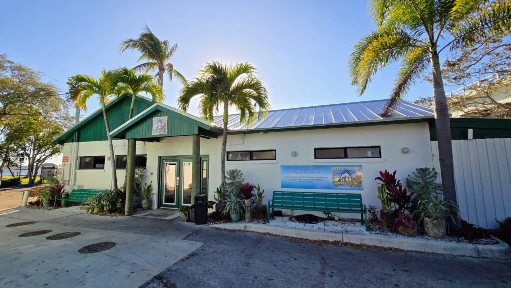 Front entrance of Riverside Cafe in Vero Beach Florida